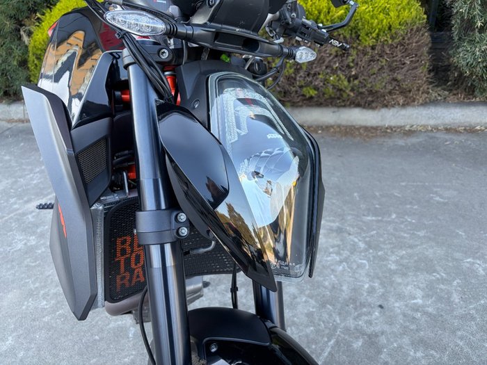 2014 Ktm 1290 SUPER DUKE R Black