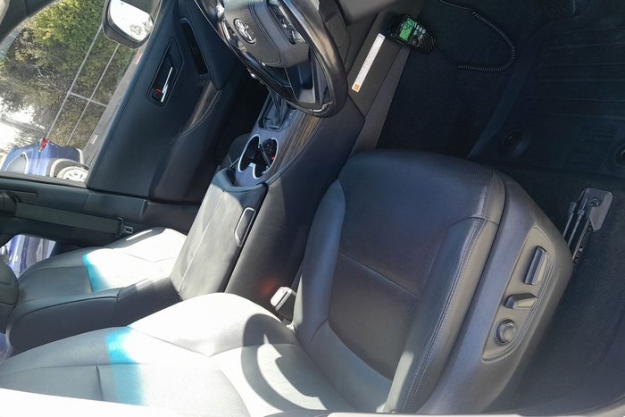 2022 Toyota Landcruiser VX