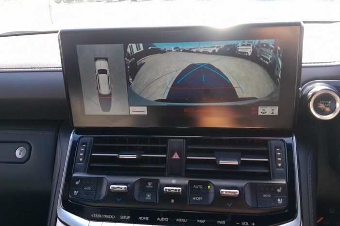 2022 Toyota Landcruiser VX