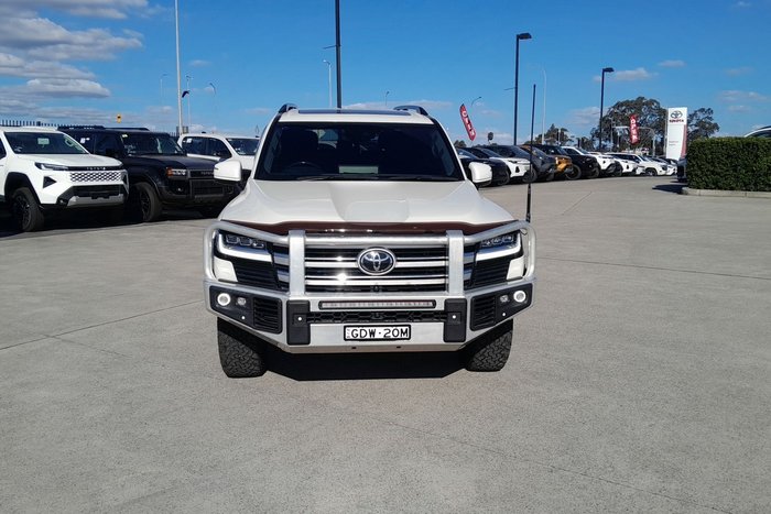 2022 Toyota Landcruiser VX