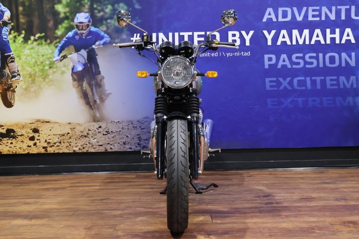 2023 Royal Enfield INTERCEPTOR 650 E5 CUSTOM Black