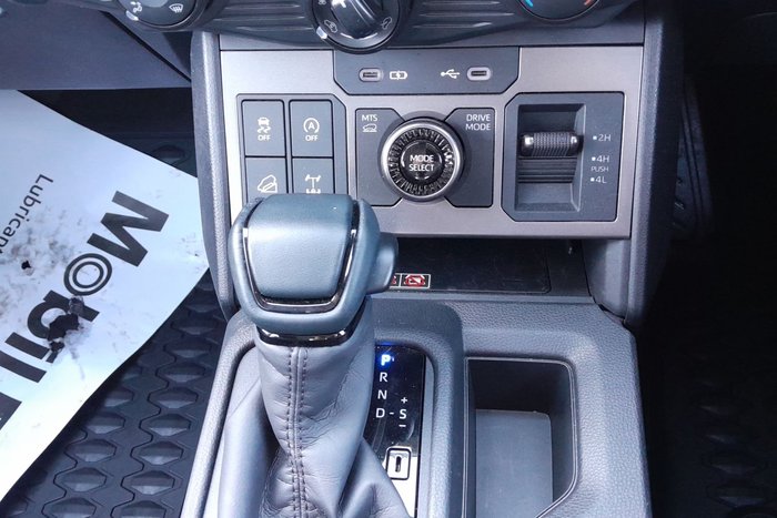 2025 Toyota Hilux