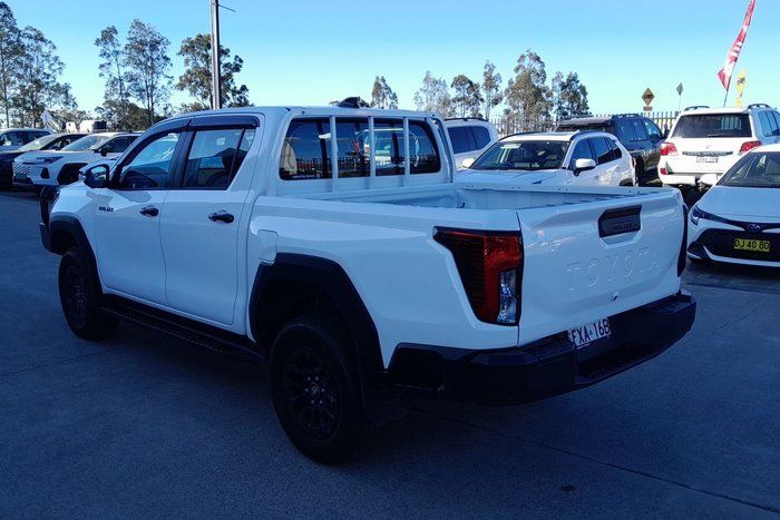 2025 Toyota Hilux