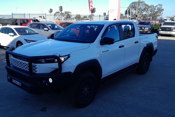 2025 Toyota Hilux