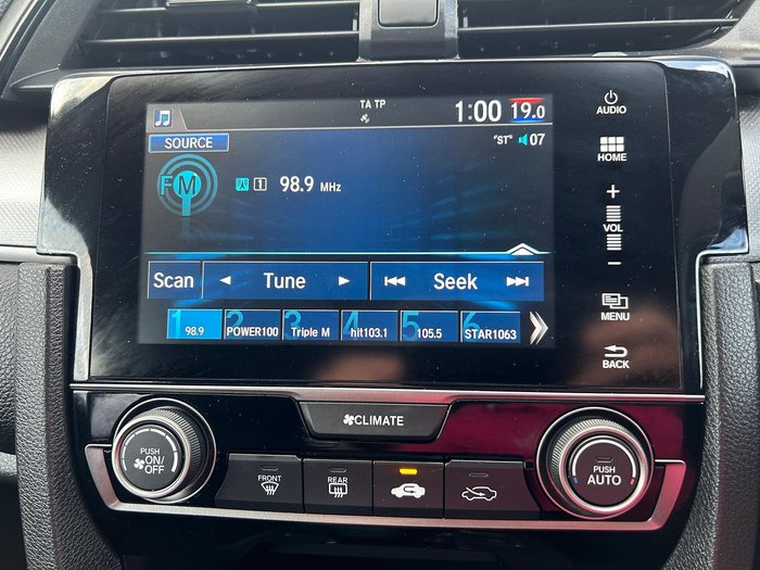 2019 Honda Civic VTi-S