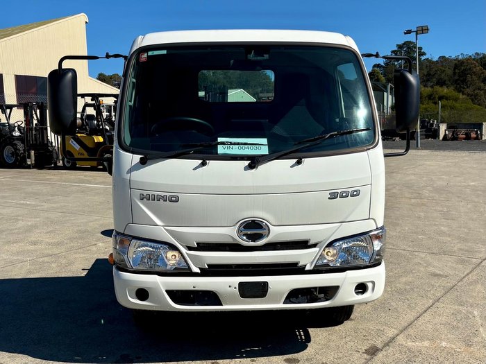 2025 Hino 300 Series