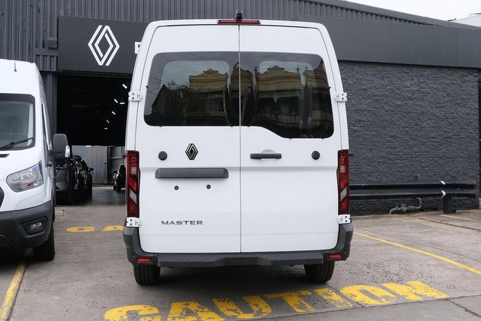 2026 Renault Master