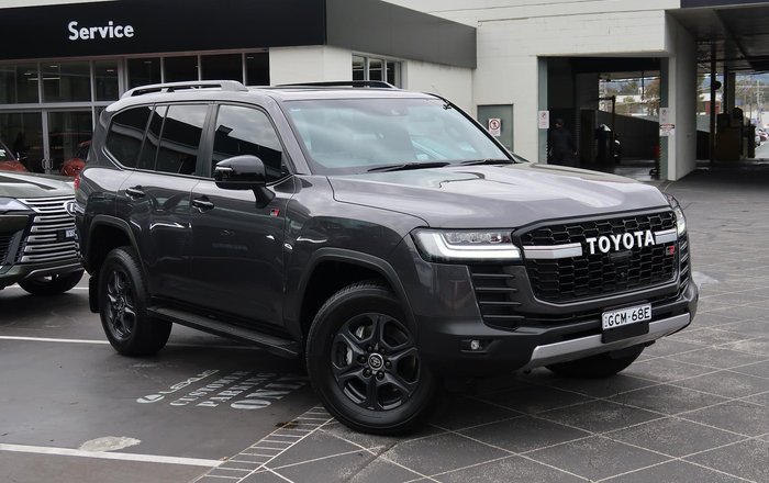 2023 Toyota Landcruiser