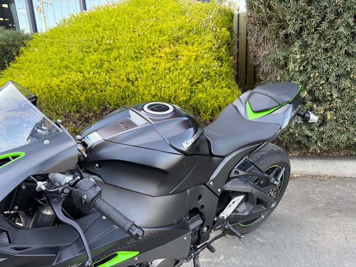 2018 Kawasaki NINJA ZX-10R SE Black