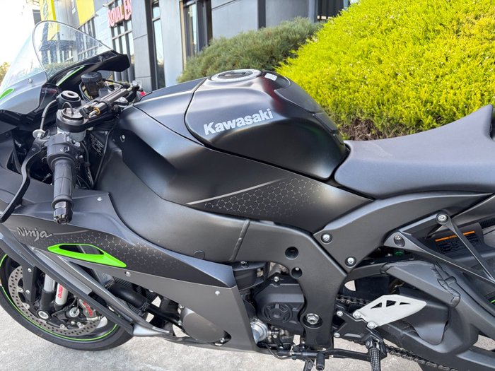 2018 Kawasaki NINJA ZX-10R SE Black