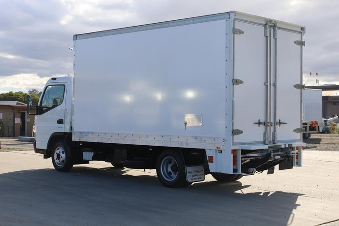 2022 Fuso Canter