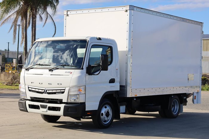 2022 Fuso Canter
