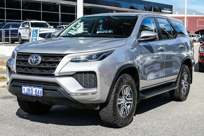 2023 Toyota Fortuner GX