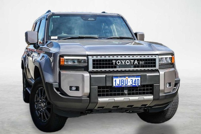 2025 Toyota Landcruiser Prado