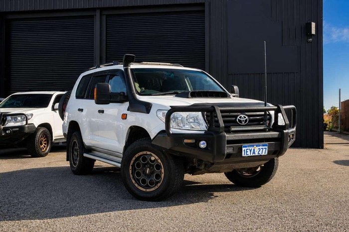 2013 Toyota Landcruiser