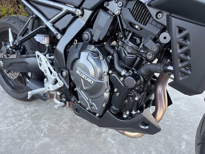 2023 Suzuki GSX-8S Black