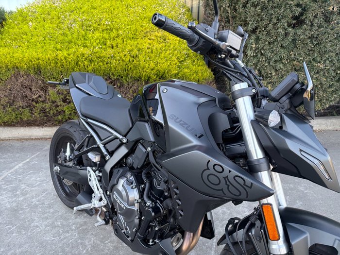 2023 Suzuki GSX-8S