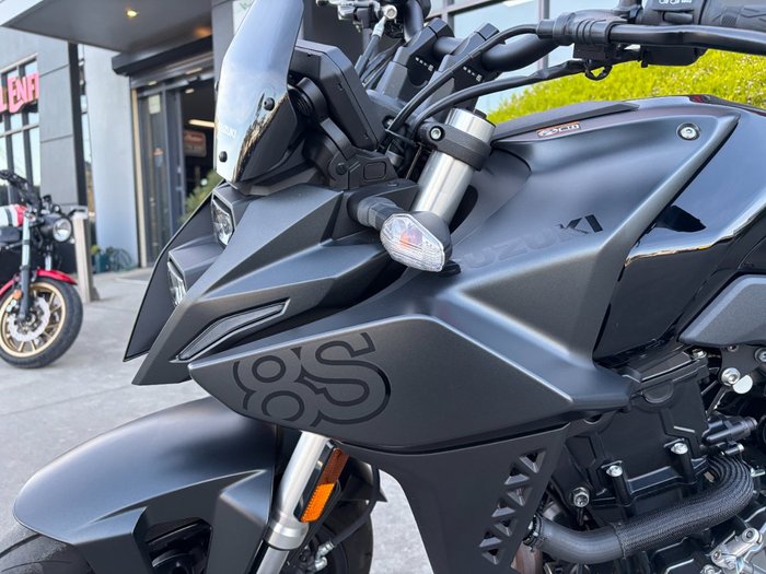 2023 Suzuki GSX-8S Black