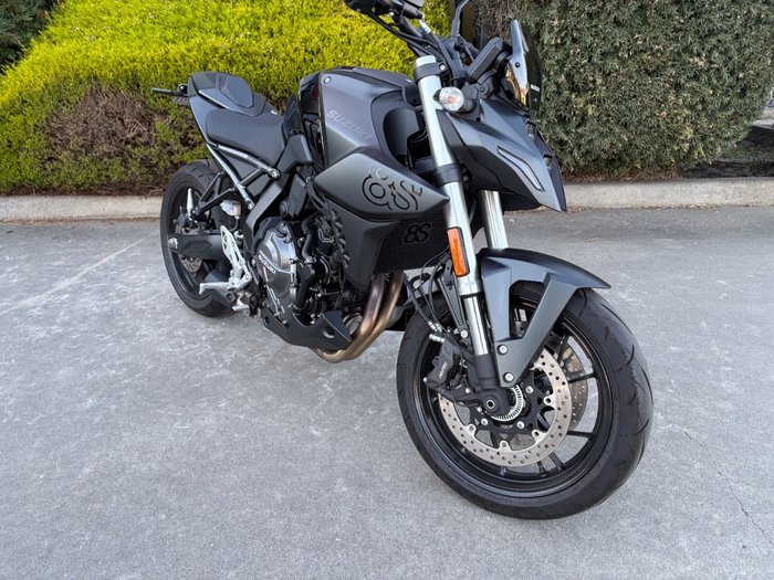 2023 Suzuki GSX-8S Black