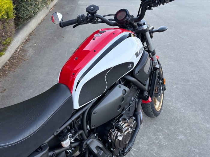 2021 Yamaha XSR700 White