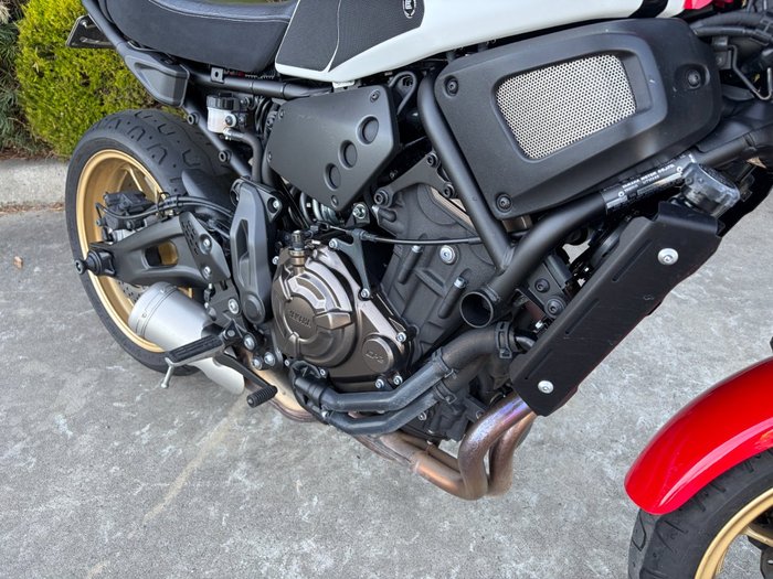 2021 Yamaha XSR700 White