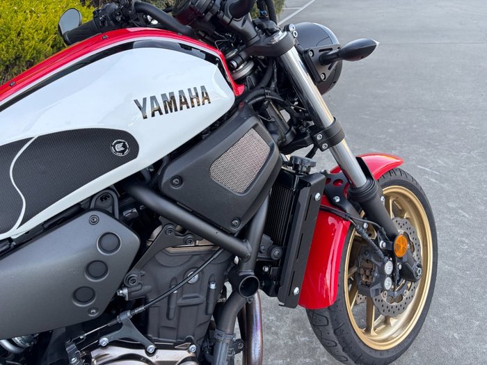 2021 Yamaha XSR700 White