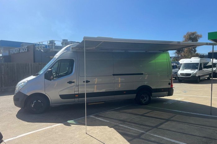 2016 Renault Master