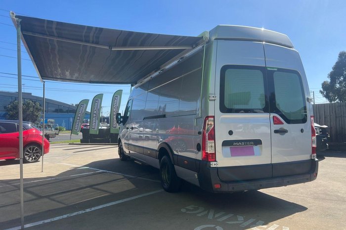 2016 Renault Master