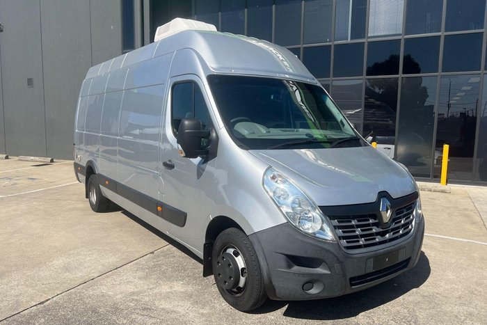 2016 Renault Master