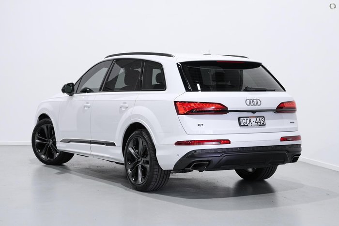 2025 Audi Q7 45 TFSI