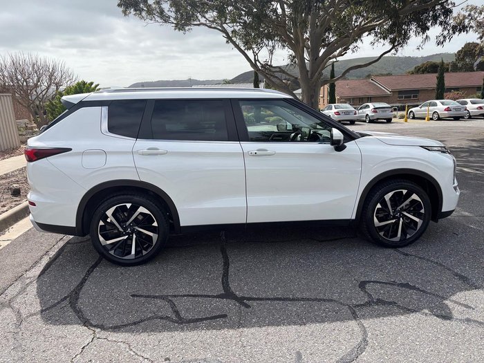 2023 Mitsubishi Outlander Aspire