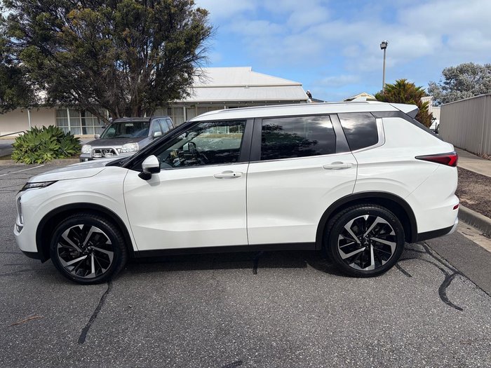 2023 Mitsubishi Outlander Aspire