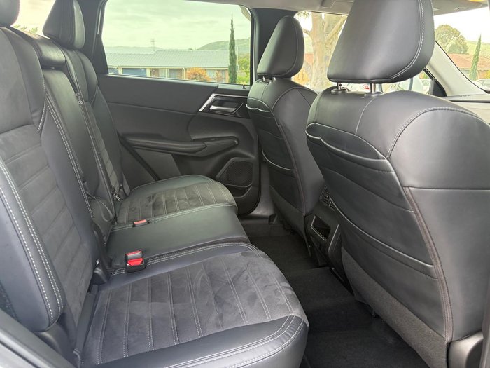 2023 Mitsubishi Outlander Aspire