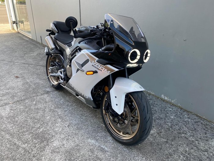 2025 CFMOTO 500 SR Voom