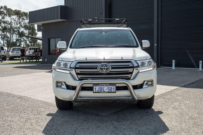 2017 Toyota Landcruiser