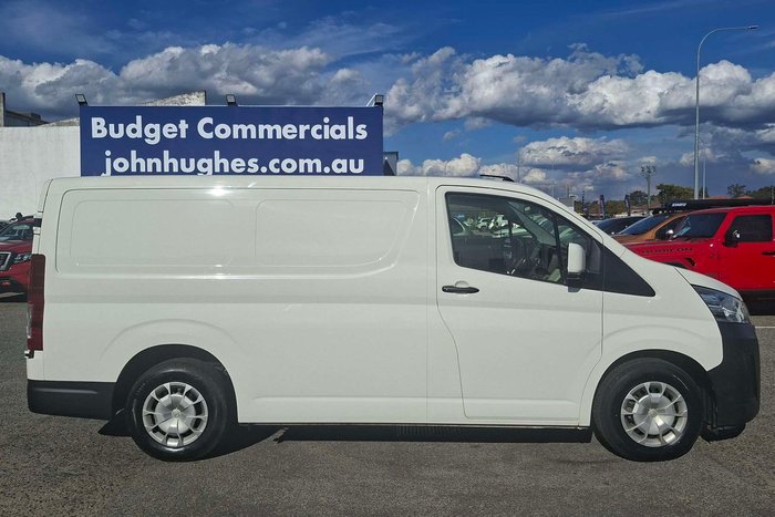 2023 Toyota Hiace