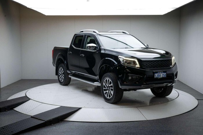 2015 Nissan Navara