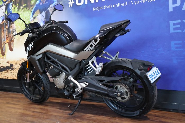 2021 CFMOTO 300 NK ABS Black