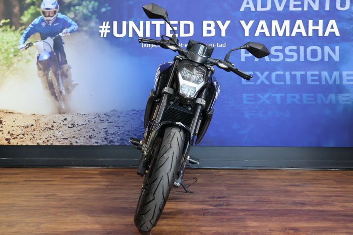 2021 CFMOTO 300 NK ABS Black