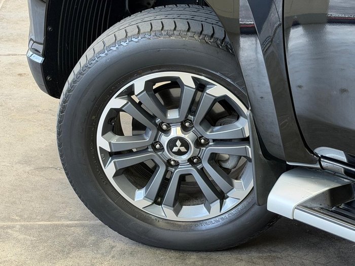 2022 Mitsubishi Triton GLS