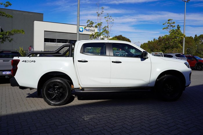 2025 Isuzu D-MAX X-RIDER