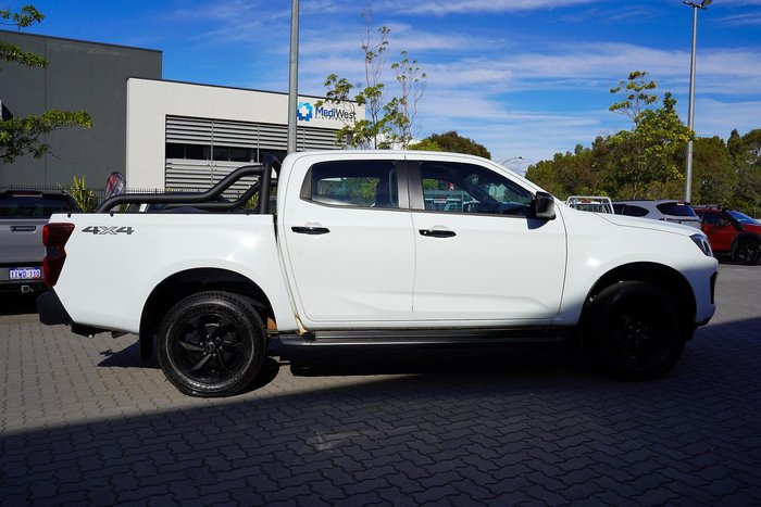 2025 Isuzu D-MAX X-RIDER