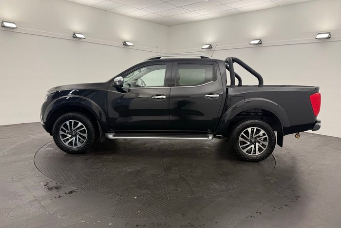 2020 Nissan Navara ST-X