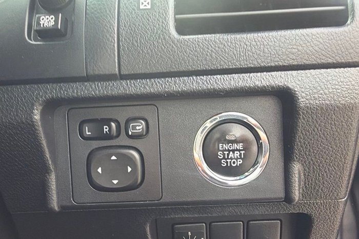 2014 Toyota Landcruiser Prado Altitude