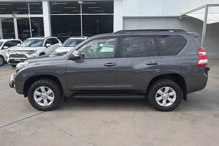 2014 Toyota Landcruiser Prado Altitude