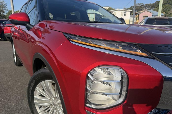 2024 Mitsubishi Outlander LS