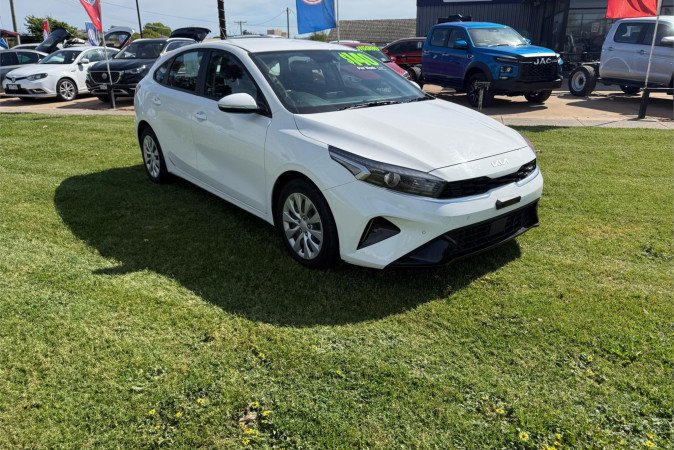 2024 KIA CERATO S SAFETY PACK