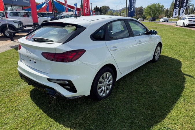 2024 KIA CERATO S SAFETY PACK