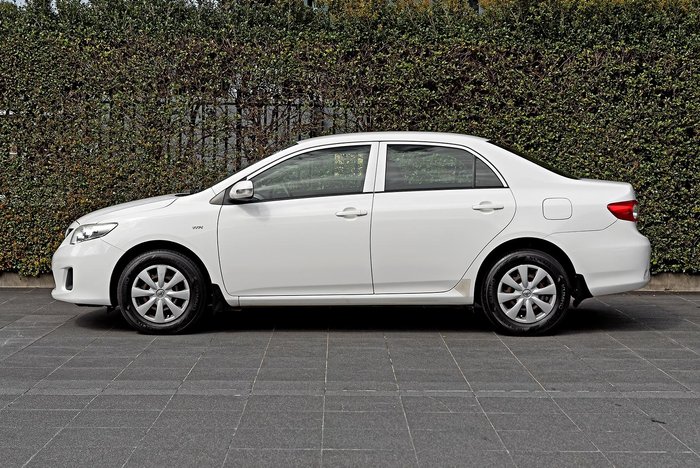 2013 Toyota Corolla Ascent