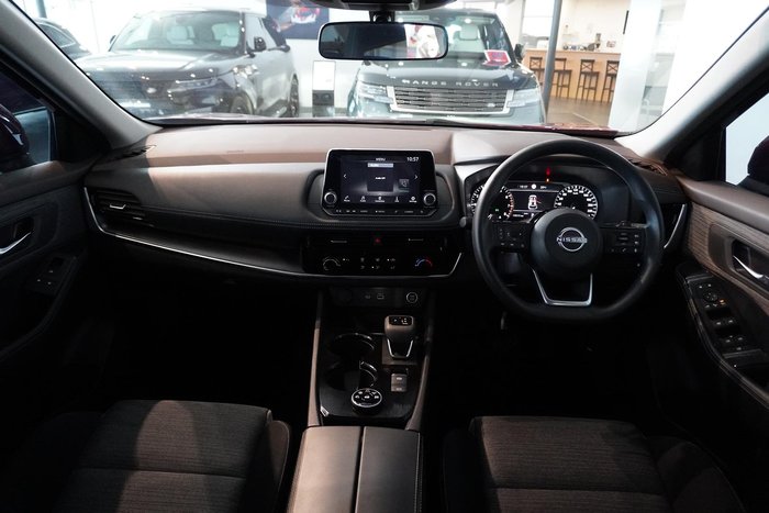 2023 Nissan X-TRAIL ST